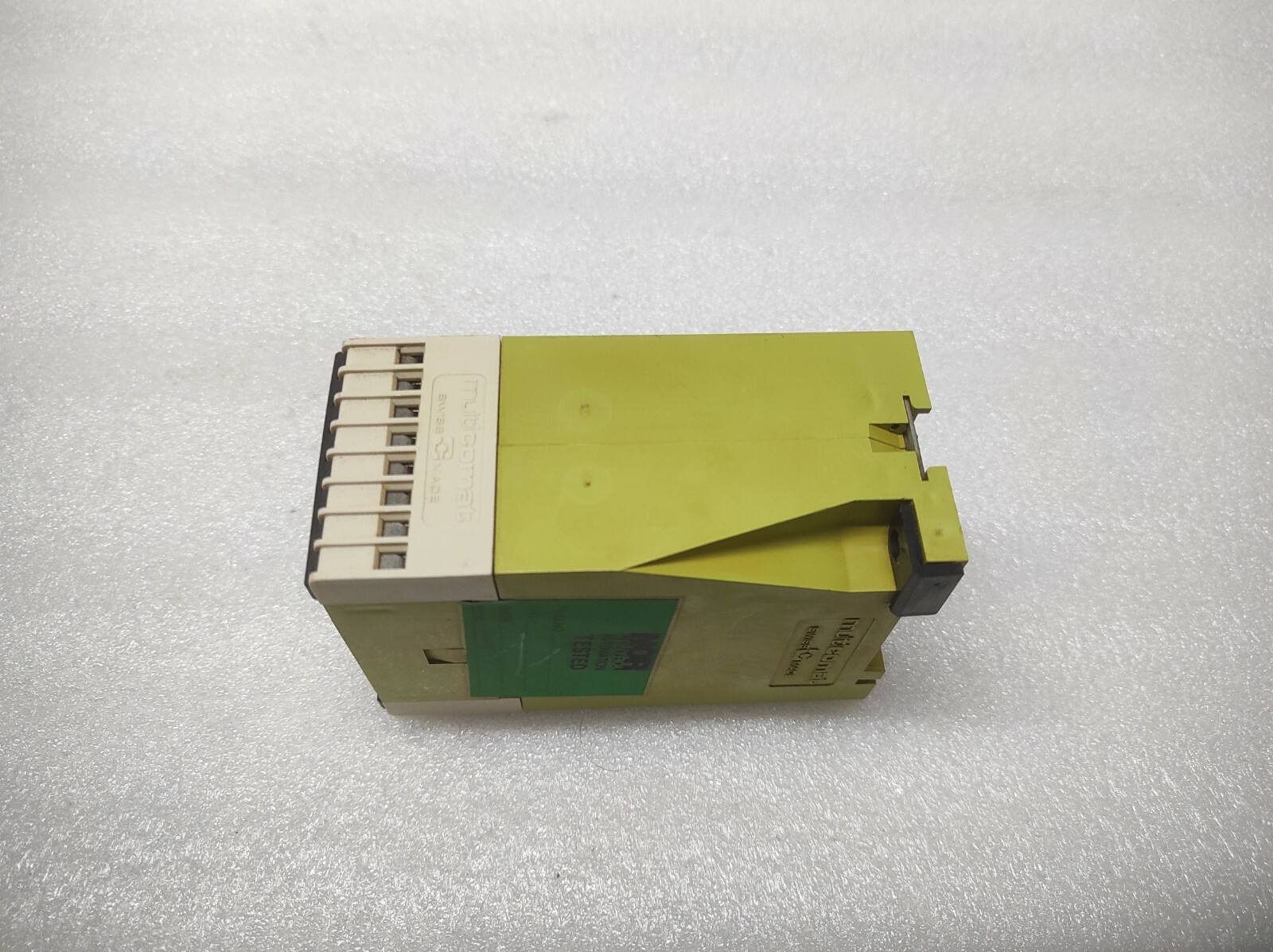 MULTICOMAT CNP-300 PROGRAMMABLE RELAY 24VDC - Image 6