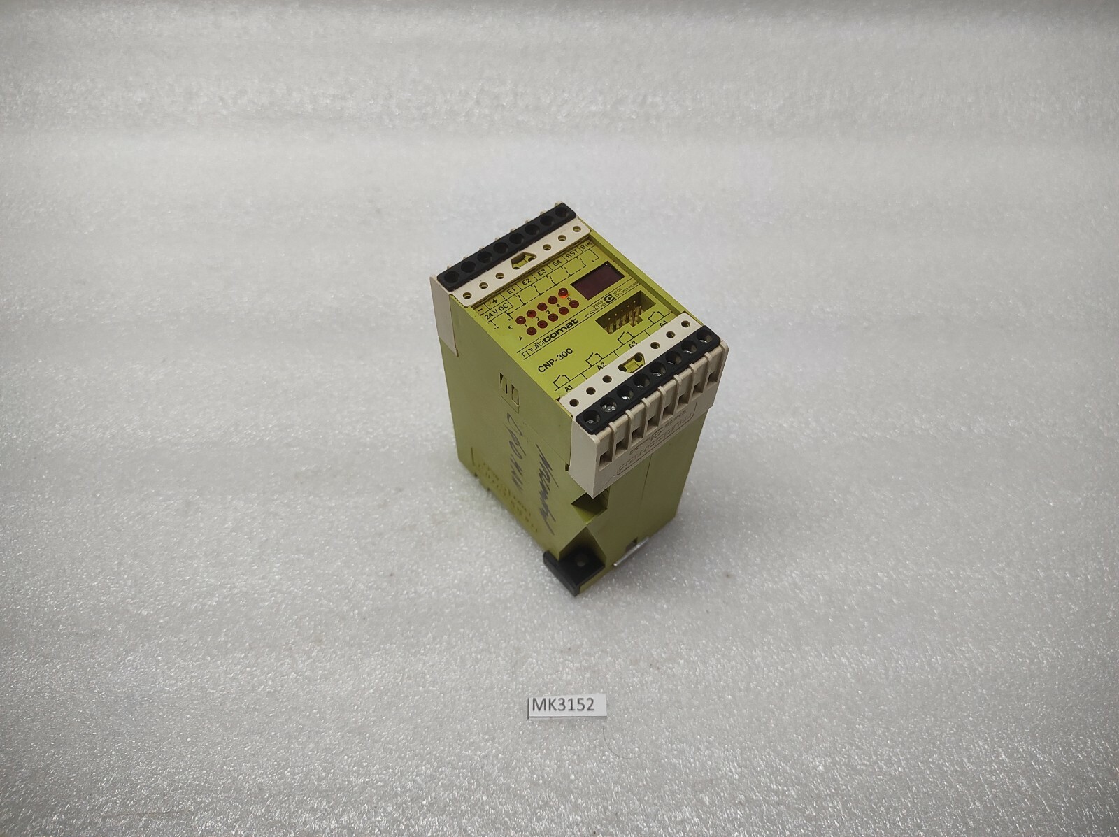 MULTICOMAT CNP-300 PROGRAMMABLE RELAY 24VDC - Image 8