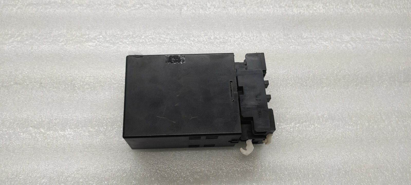 KYUNG KP200-52P-52-52 SIGNAL CONVERTER 110/220VAC - Image 8