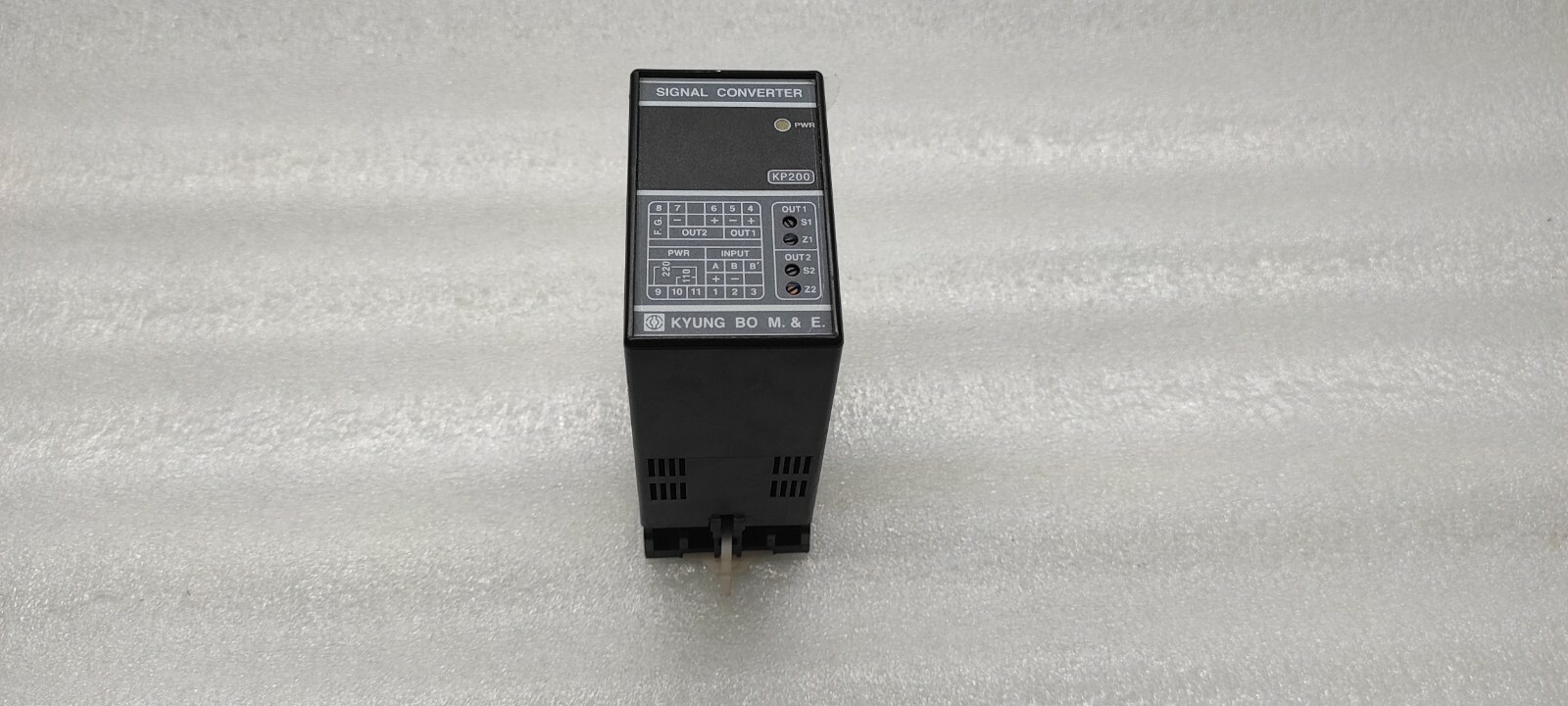 KYUNG KP200-52P-52-52 SIGNAL CONVERTER 110/220VAC - Image 10