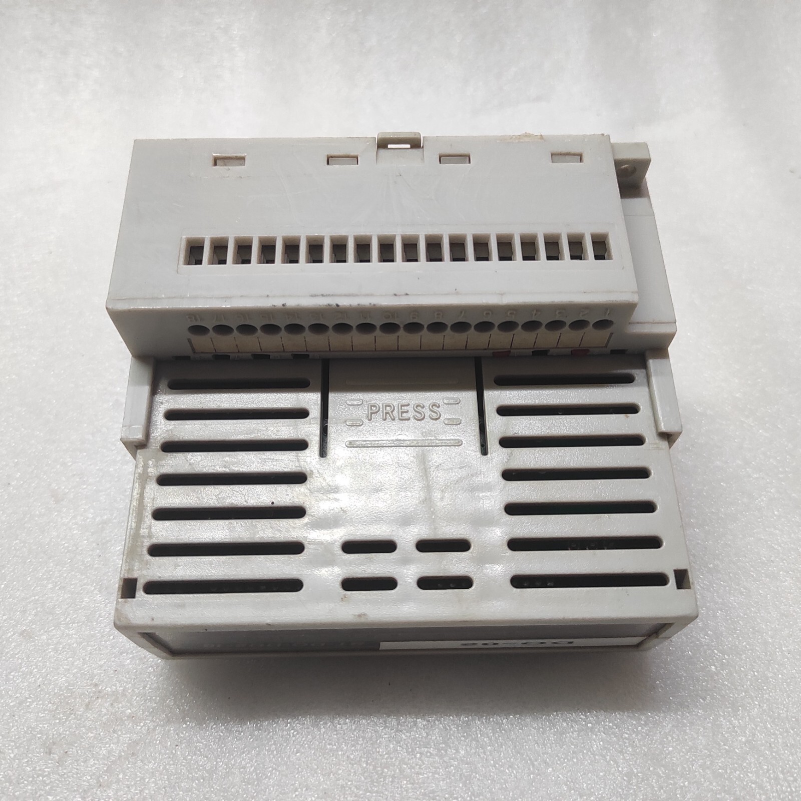 SIXNET ST-DO-DC2-16M 16-DISCRETE OUTPUT MODULE ST-DO-DC2-16HB - Image 4