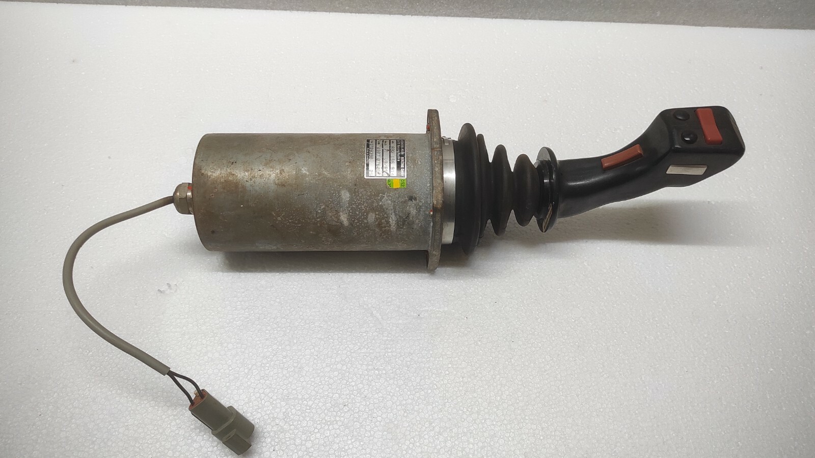 LIEBHERR WERK 693 166 914 JOYSTICK 2 V8/FSG - Image 8