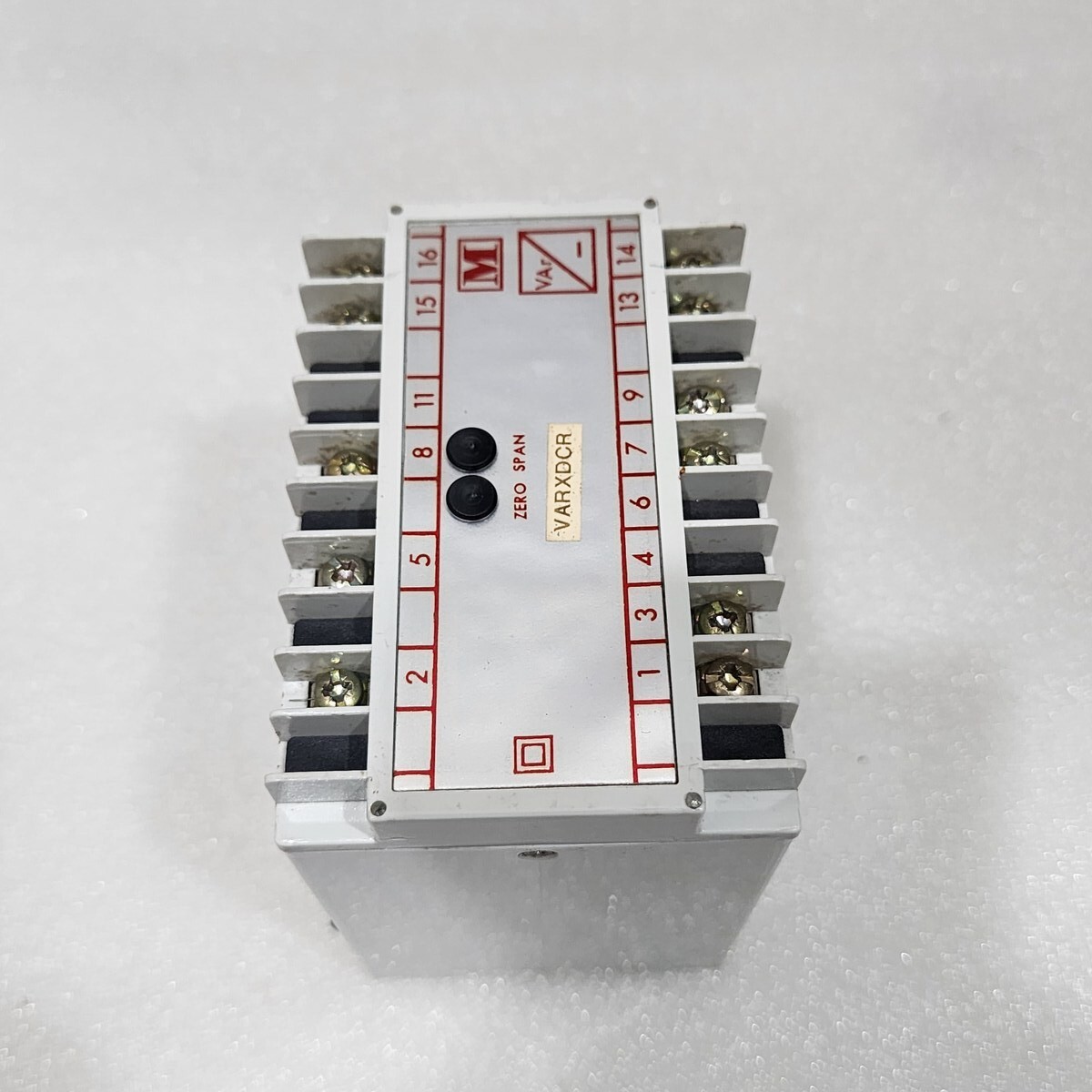 MULTITEK M100-XA4 VAR TRANSDUCER VT600/120V L-L CT 5000/5A 2.41A - Image 2