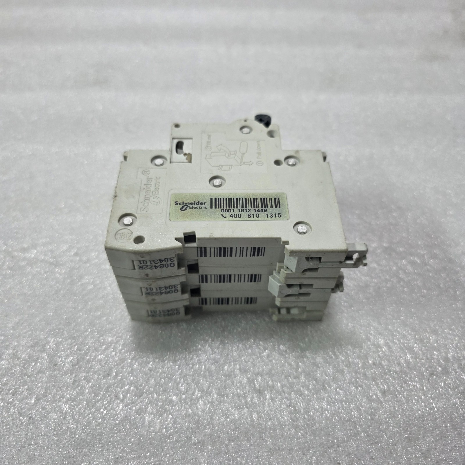 MERLIN GERIN MULTI9 C65N D4 4A 3 POLE MINIATURE CIRCUIT BREAKER 400V 6KA - Image 3