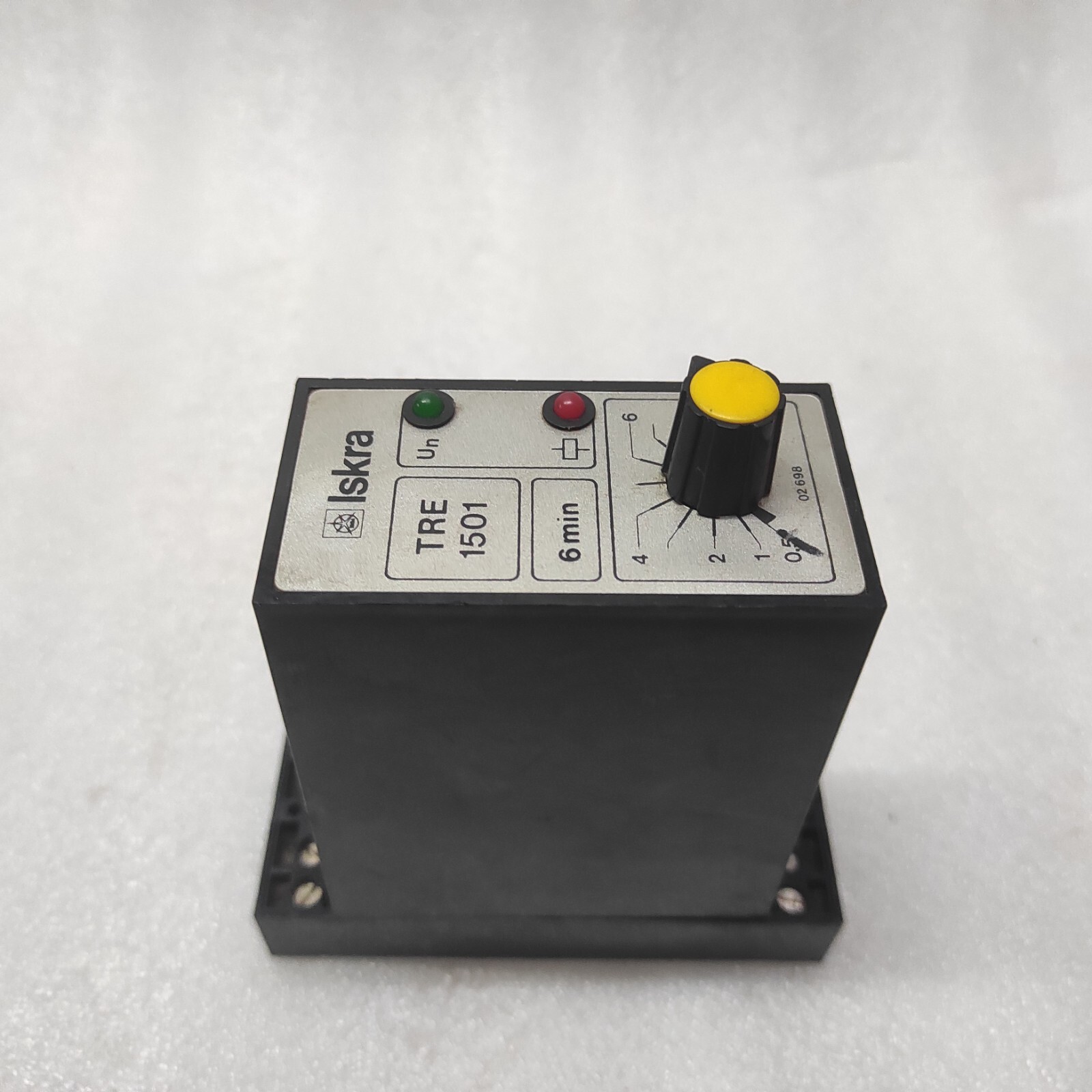 ISKRA TRE 1501 TIME RELAY 24VAC - Image 2