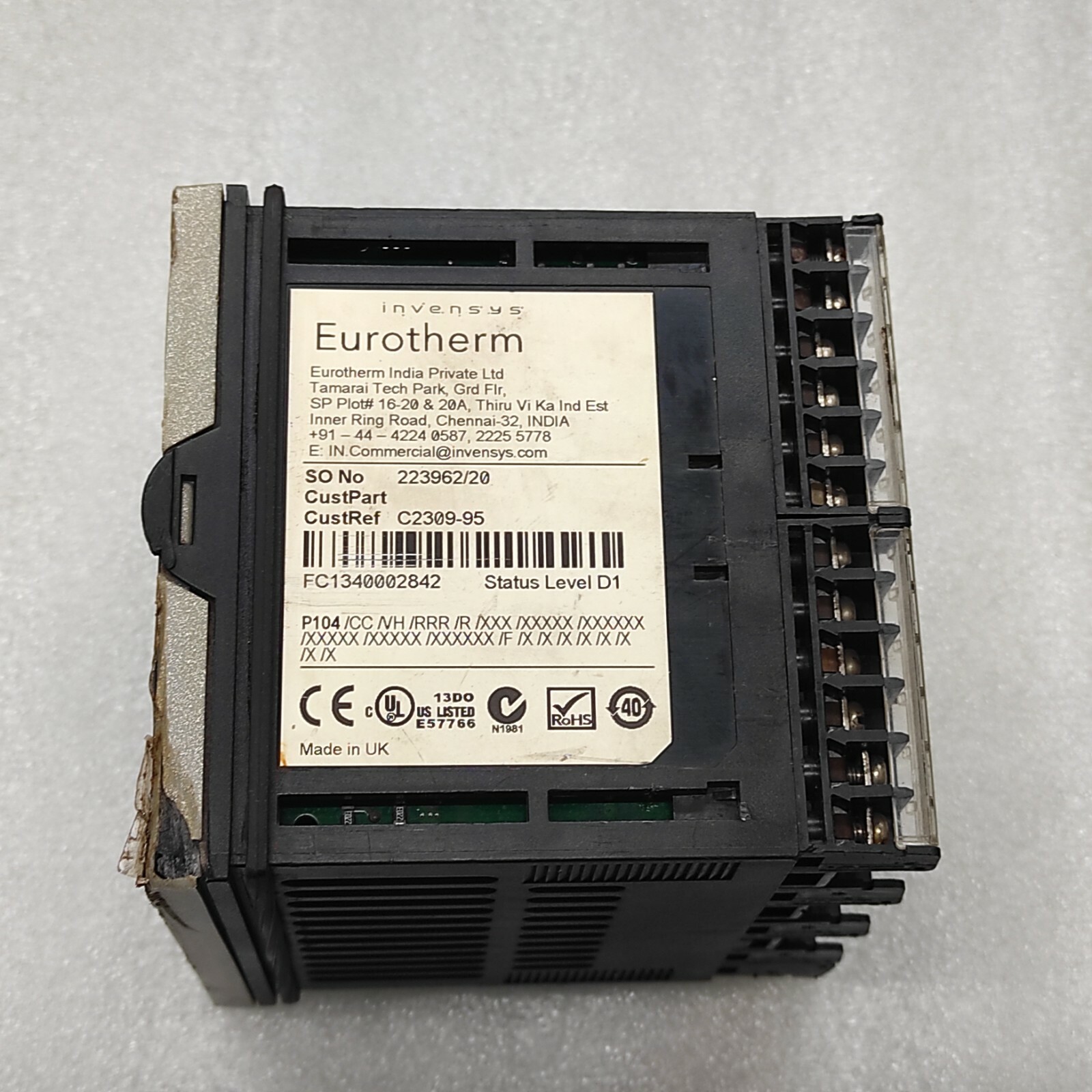 EUROTHERM P104 TEMPERATURE AND PROCESS CONTROLLER P104/CC/VH/RRR/R/XXX 100-240VA - Image 4