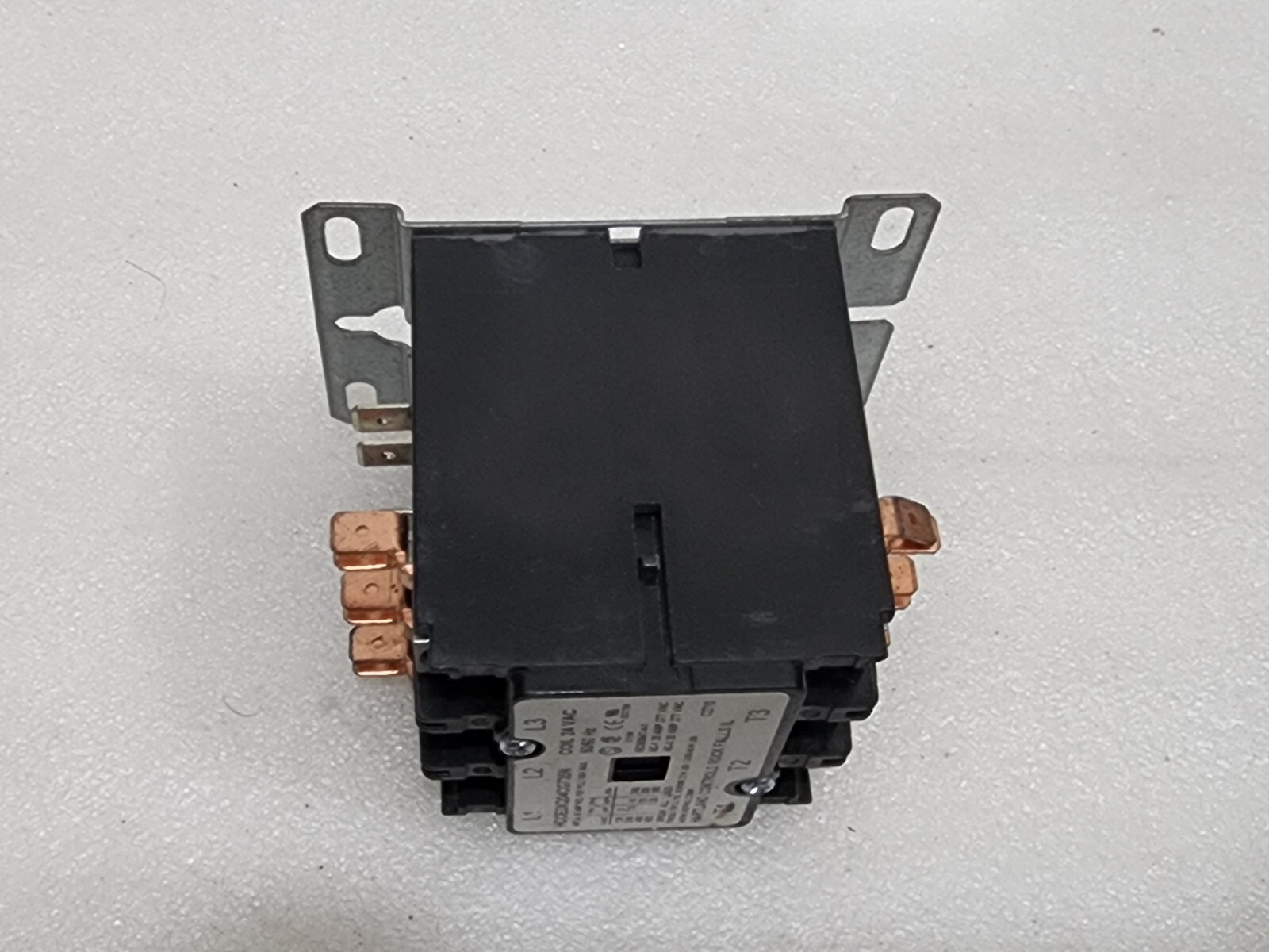 HARTLAND CONTROLS HCCE3XQ04CG735N 3-POLE CONTACTOR COIL VOLTAGE 24V - Image 4