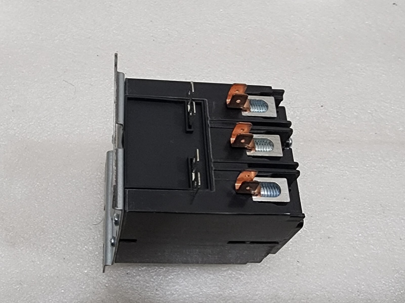 HARTLAND CONTROLS HCCE3XQ04CG735N 3-POLE CONTACTOR COIL VOLTAGE 24V - Image 6