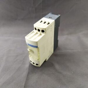 LOT OF 3 X TELEMECANIQUE RM4TG20 THREE PHASE NETWORK CONTROL RELAY X LOT OF 3
