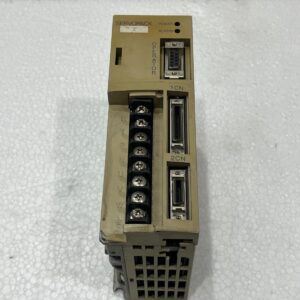 YASKAWA SGDA-01AS AC SERVOPACK SERVO DRIVE FRONT COVER BROKEN