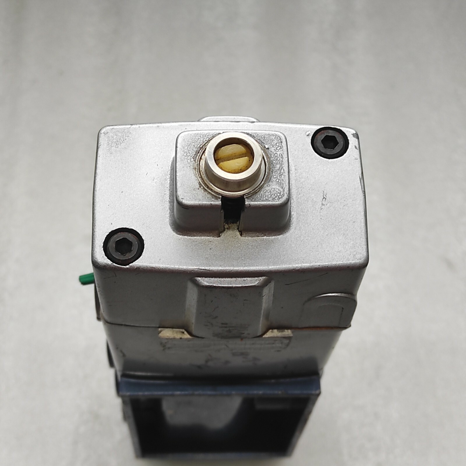 NABCO PSM-43-B PNEUMATIC DIRECTIONAL VALVE 9KGF/CM2 - Image 8