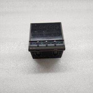 RKC INSTRUMENT FB900 TEMPERATURE CONTROLLER 13J21020 100-240V