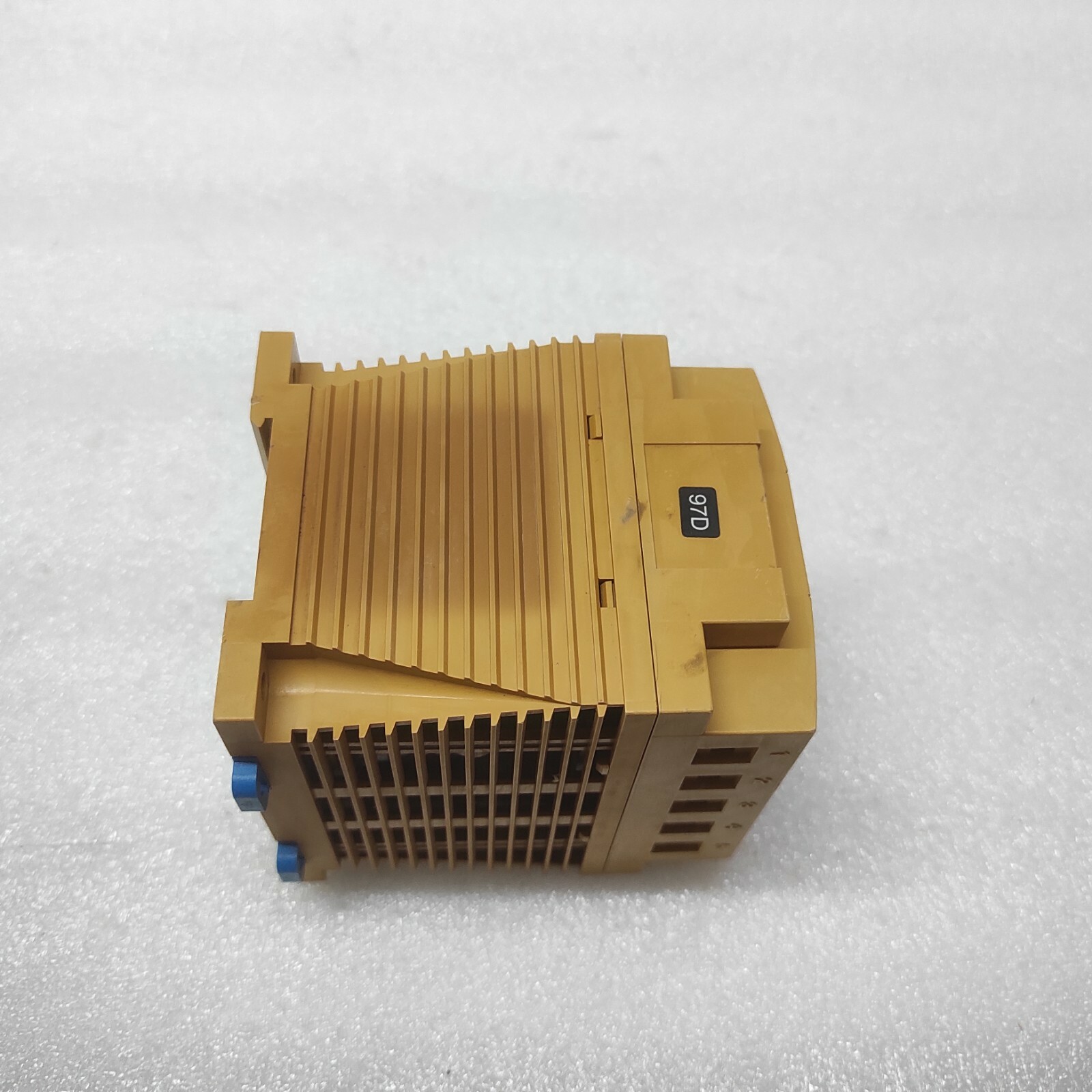 IDEC PS5R-D24 POWER SUPPLY 24VDC 2.1A - Image 4