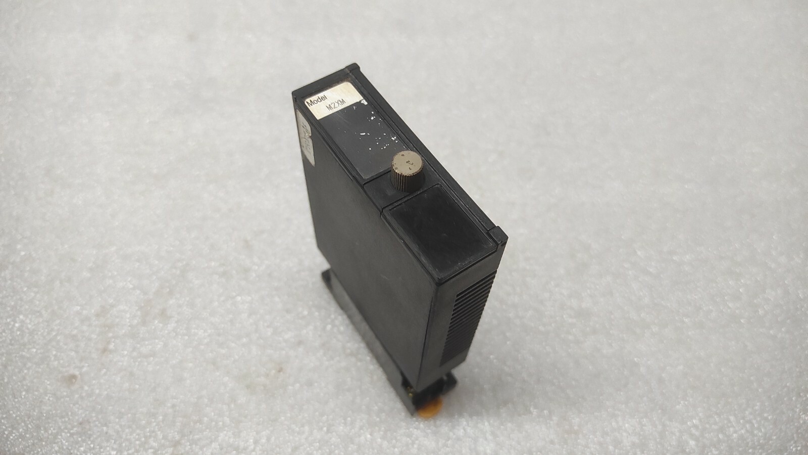 M-SYSTEM M2XM POT TRANSMITTER M2XM-1Z1-M2-X 100-240VAC