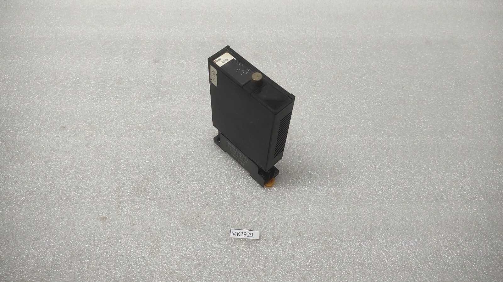 M-SYSTEM M2XM POT TRANSMITTER M2XM-1Z1-M2-X 100-240VAC - Image 8