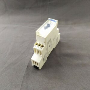Telemecanique RM17TA00 Modular Multifunction 3-Phase Supply Control Relay 208-48