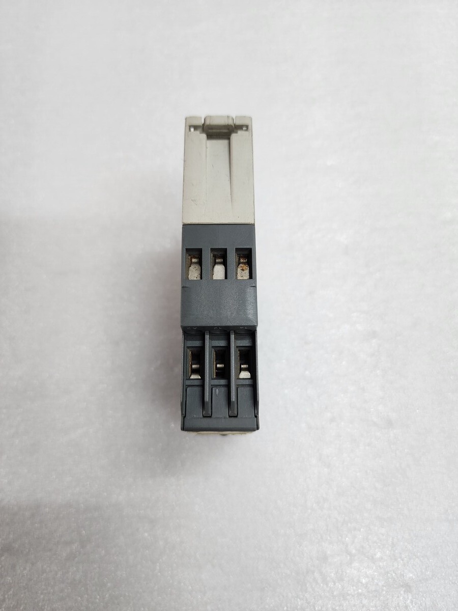 ABB CM-MSS THERMISTOR MOTOR PROTECTION RELAY 1SVR430811R1300 - Image 21