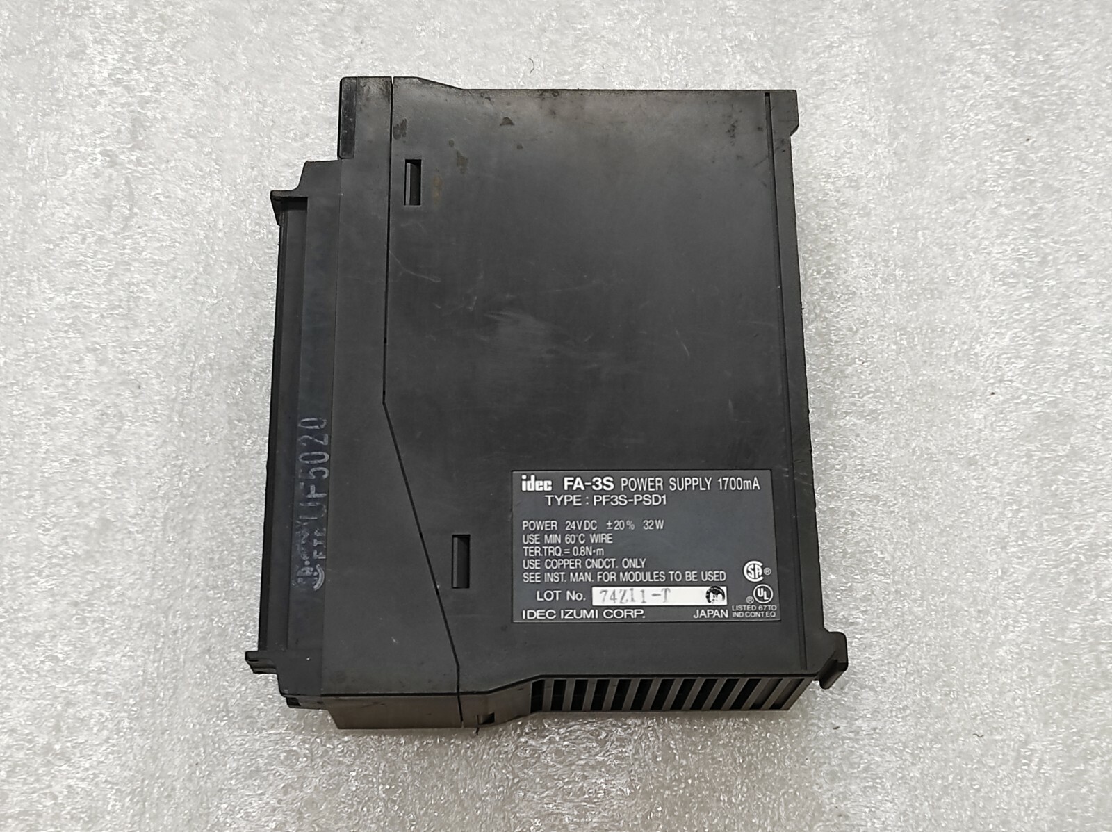 IDEC PF3S-PSD1 POWER SUPPLY 24VDC - Image 2