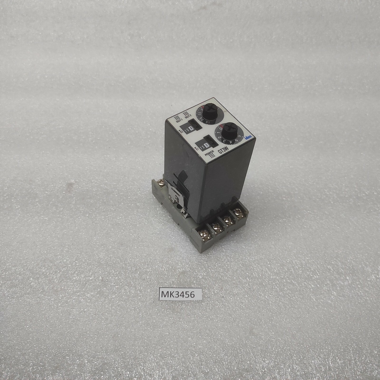 IDEC GT3W-A61AD24 TIME DELAY RELAY 24VAC/DC - Image 7