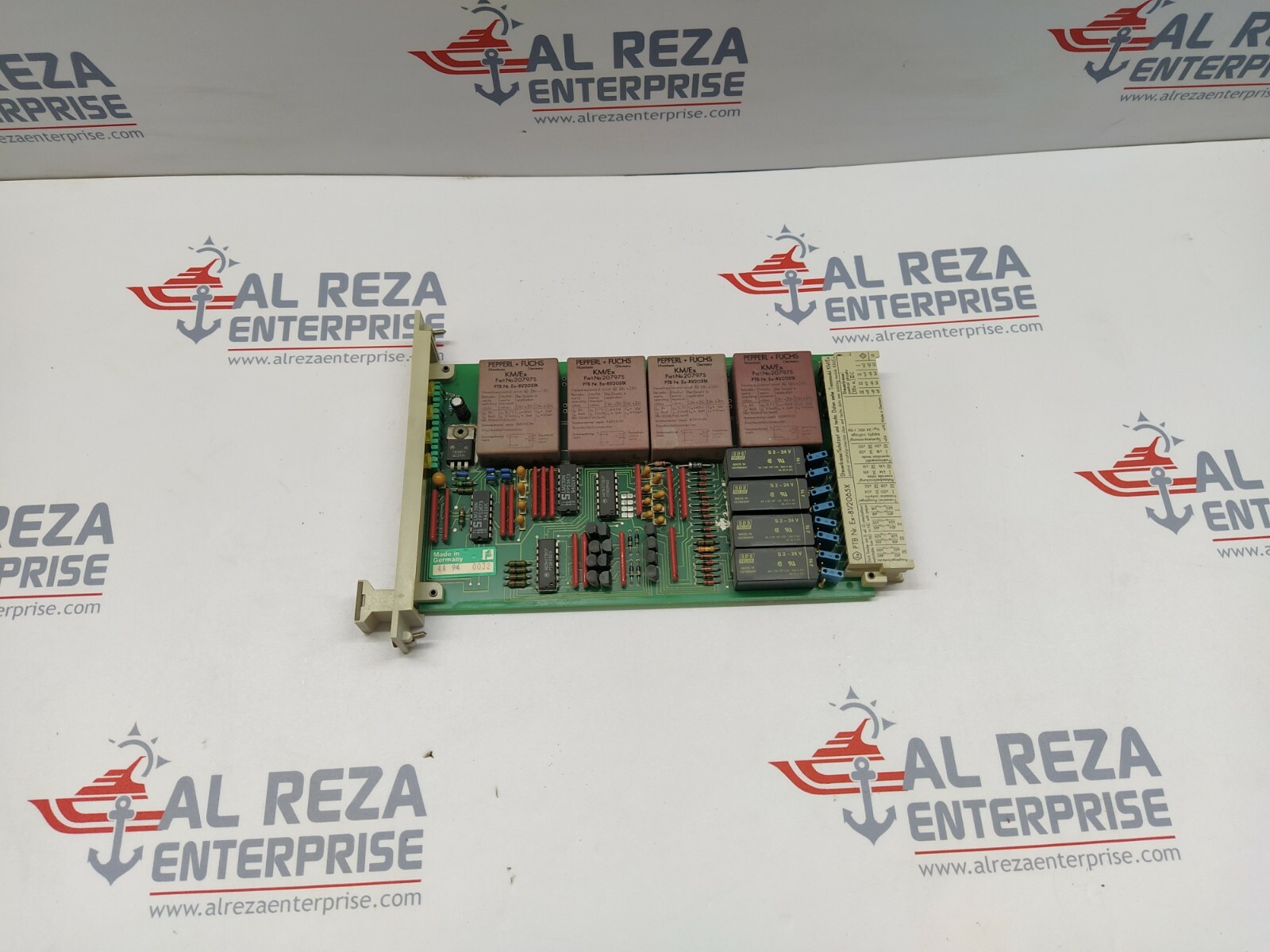 PEPPERL + FUCHS EG4-R SWITCH AMPLIFIER 07219 - Image 2