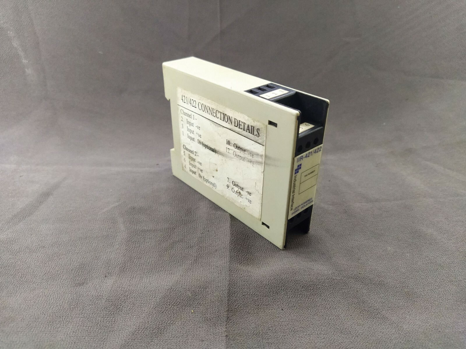 Industrial Interface IIR-421/422 Loop Powered Signal Isolator IIR-421-422 - Image 2