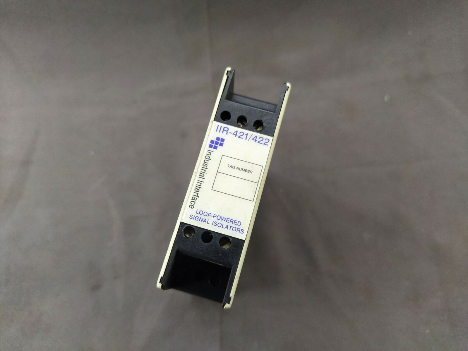 Industrial Interface IIR-421/422 Loop Powered Signal Isolator IIR-421-422 - Image 3