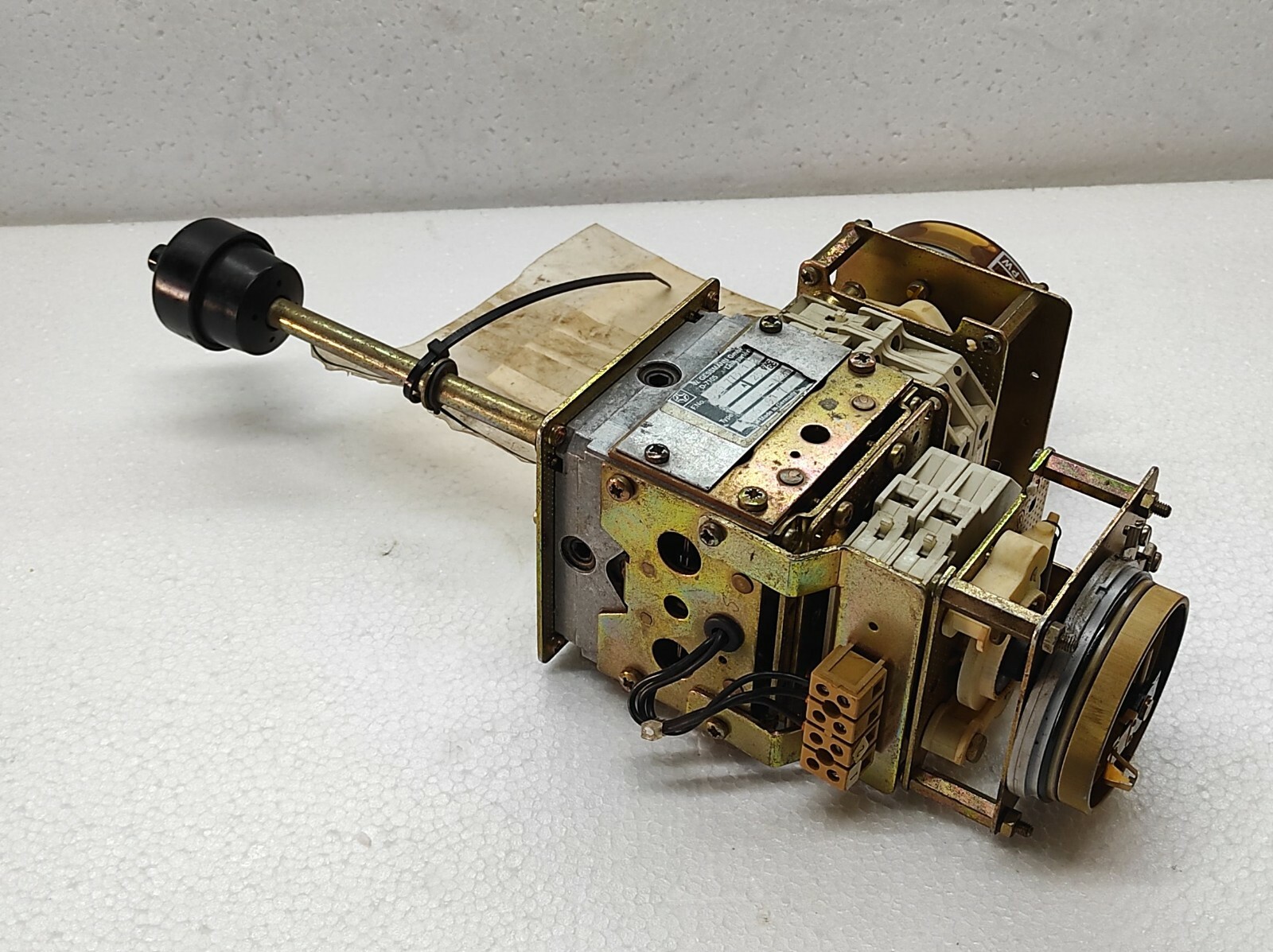 LIEBHERR W.GESSMANN 926 773 1/2 V64D +-02ZP COMPOUND DRIVE 1186828 V44D-02ZP - Image 9