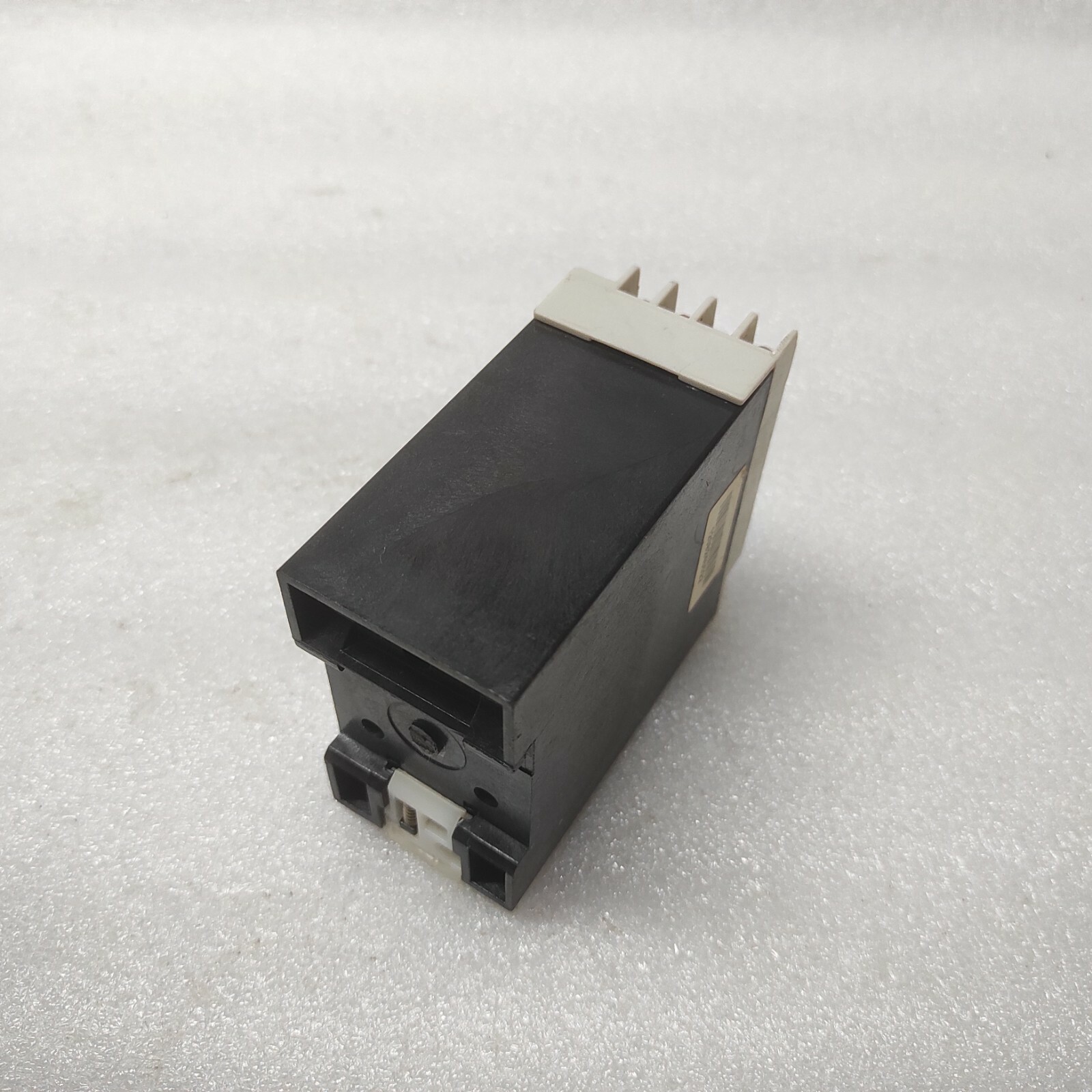 LUXCO SBT-44Y MICOM TIMER 440VAC - Image 5