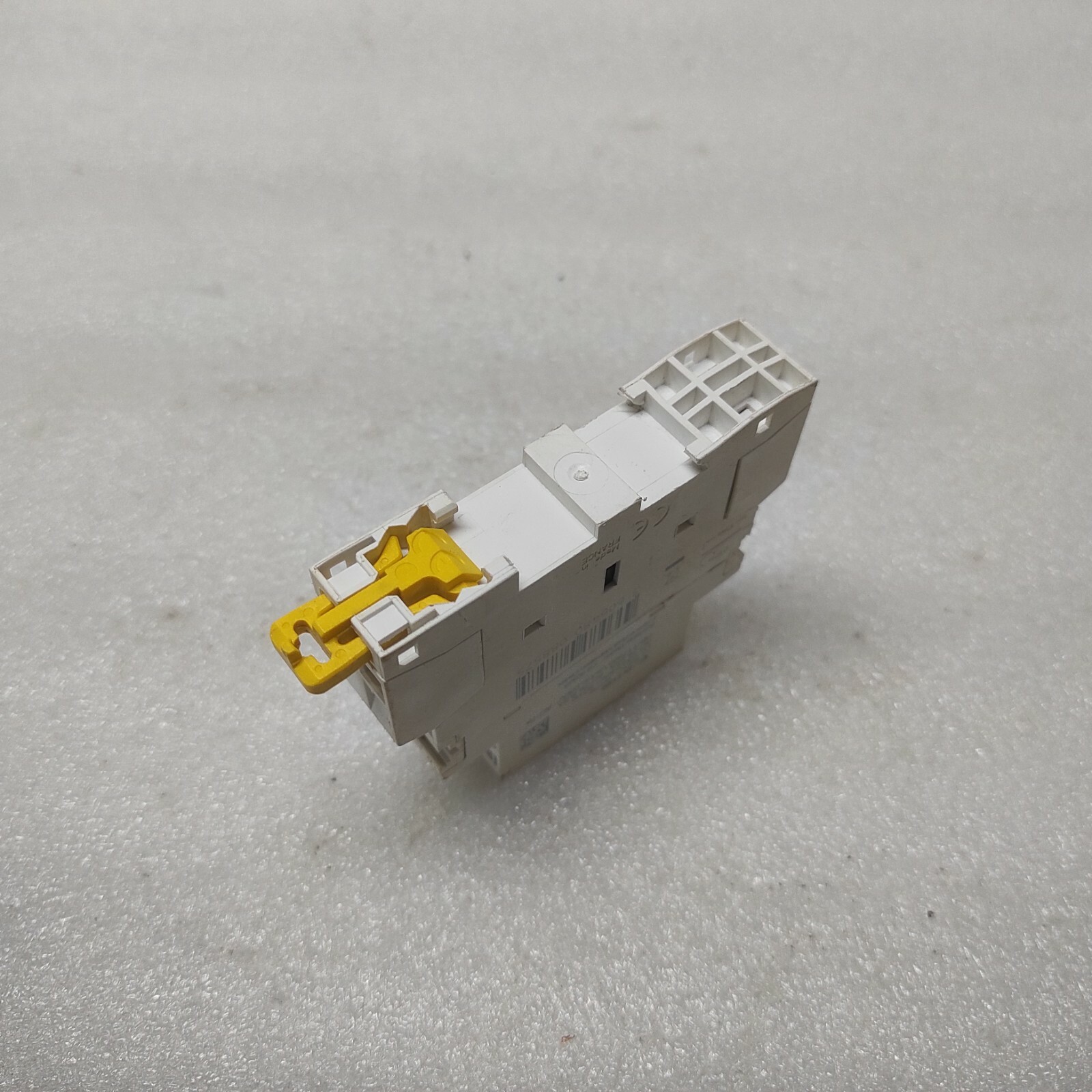 SE CS 30323 ICT 25A 220V CONTACTOR - Image 5