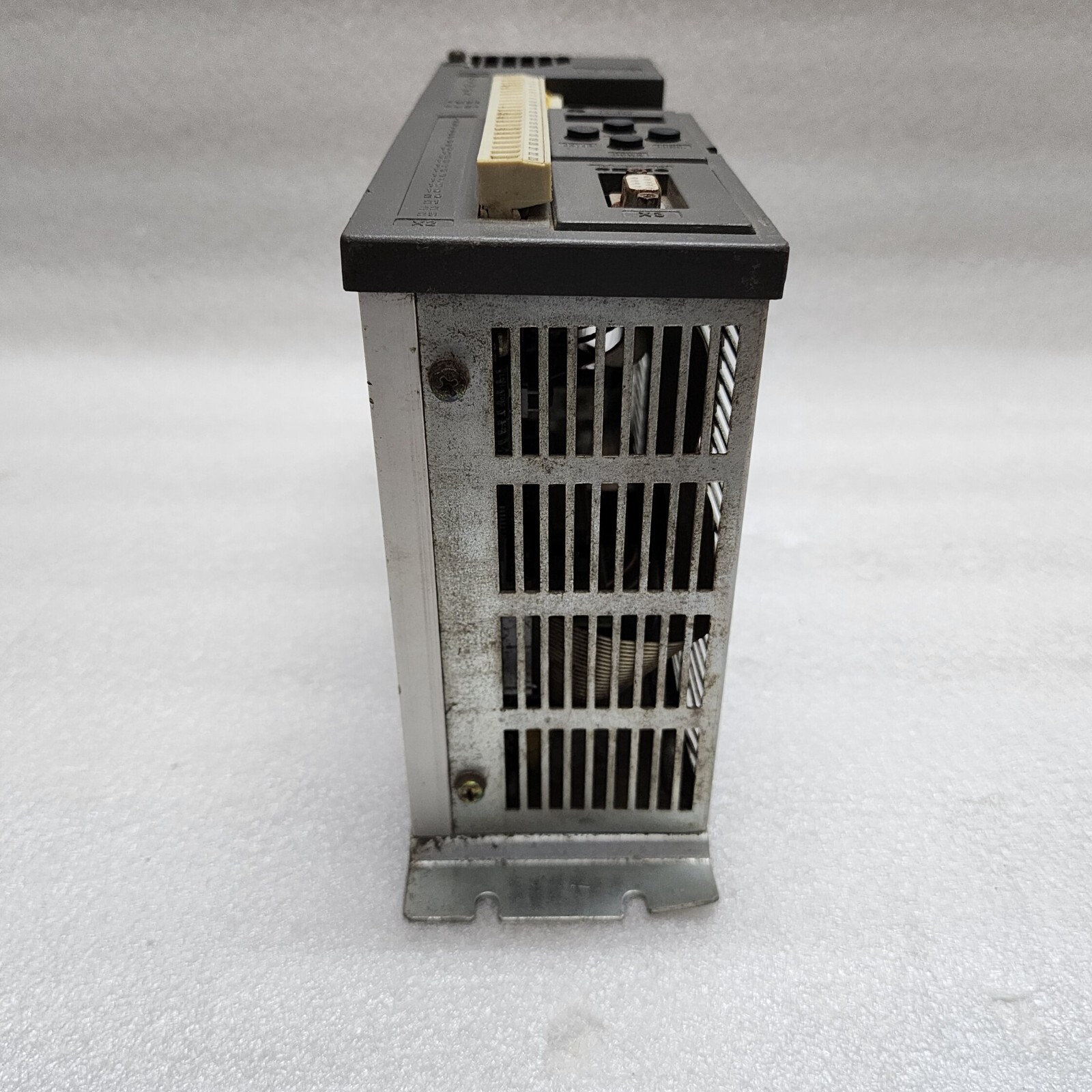 KEB 07.F0.R01-1228 FREQUENCY INVERTER 0.75KW KARL E BRINKMANN - Image 6