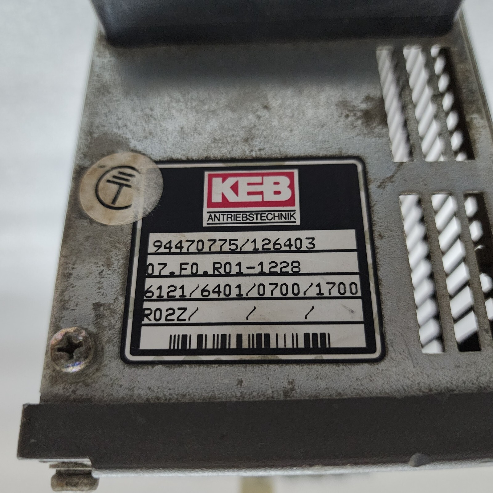 KEB 07.F0.R01-1228 FREQUENCY INVERTER 0.75KW KARL E BRINKMANN - Image 8