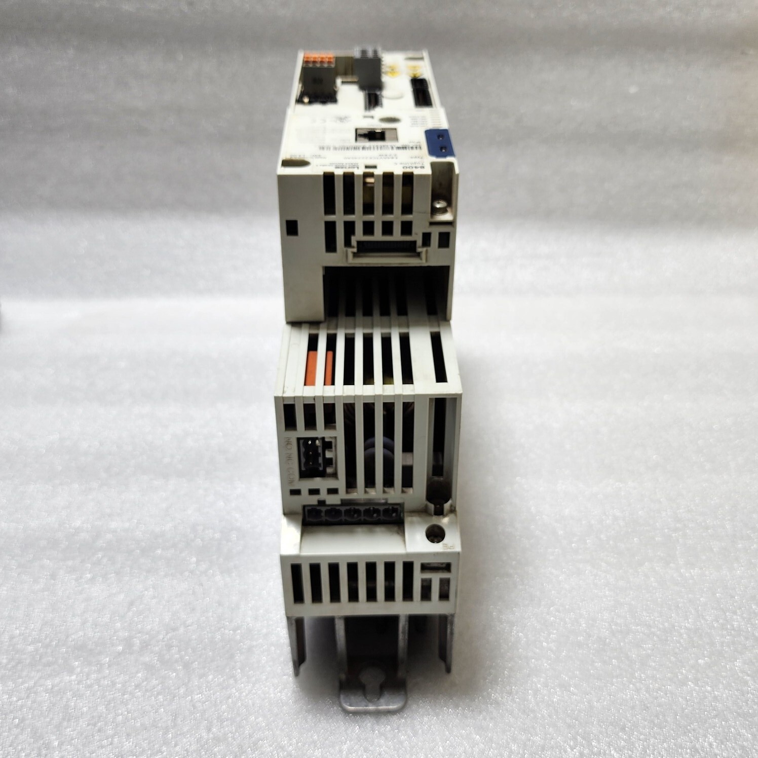LENZE E84AVTCE2224SX0 2.2kW 3PH AC DRIVE 8400 TOPLINE C 15485811 - Image 6
