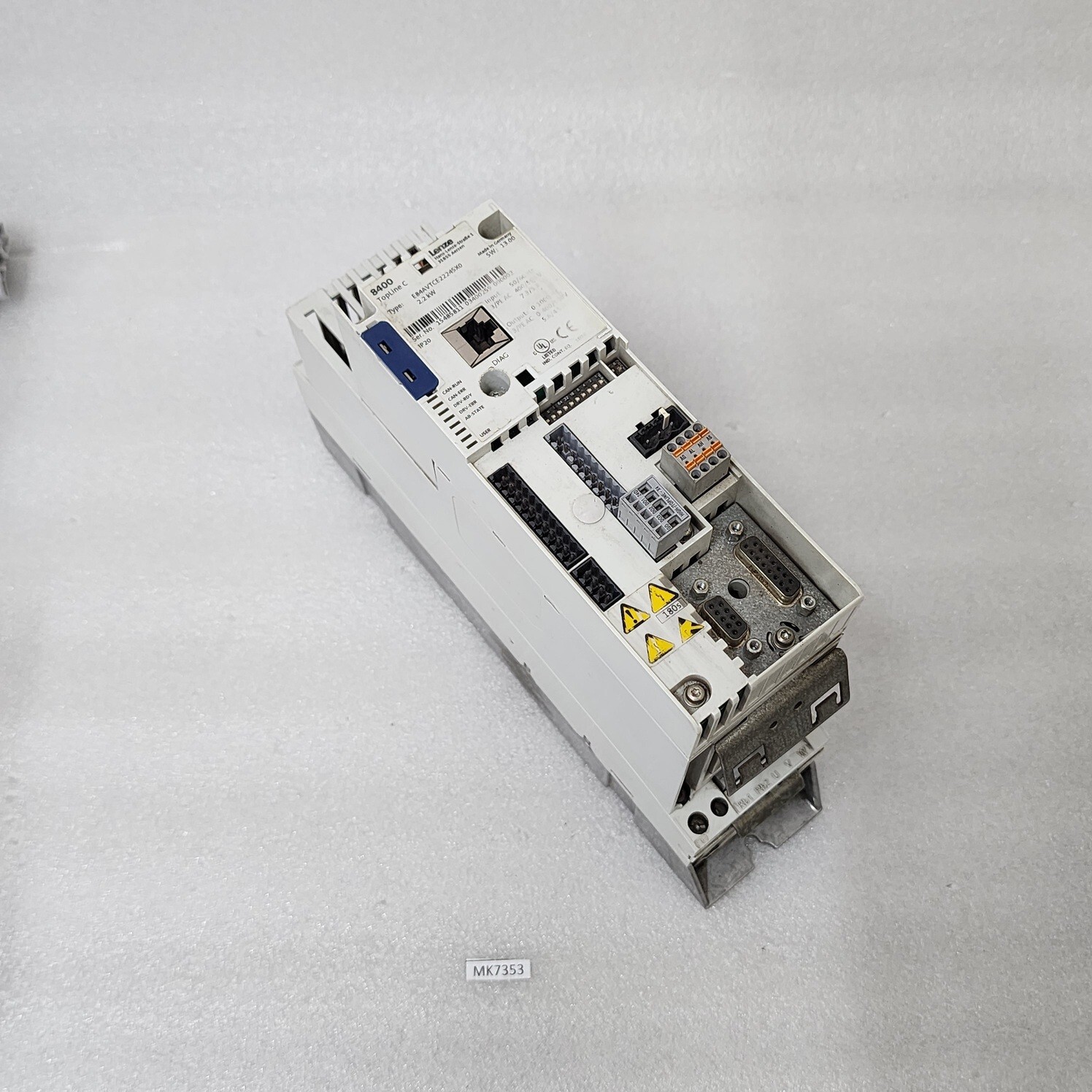LENZE E84AVTCE2224SX0 2.2kW 3PH AC DRIVE 8400 TOPLINE C 15485811 - Image 8