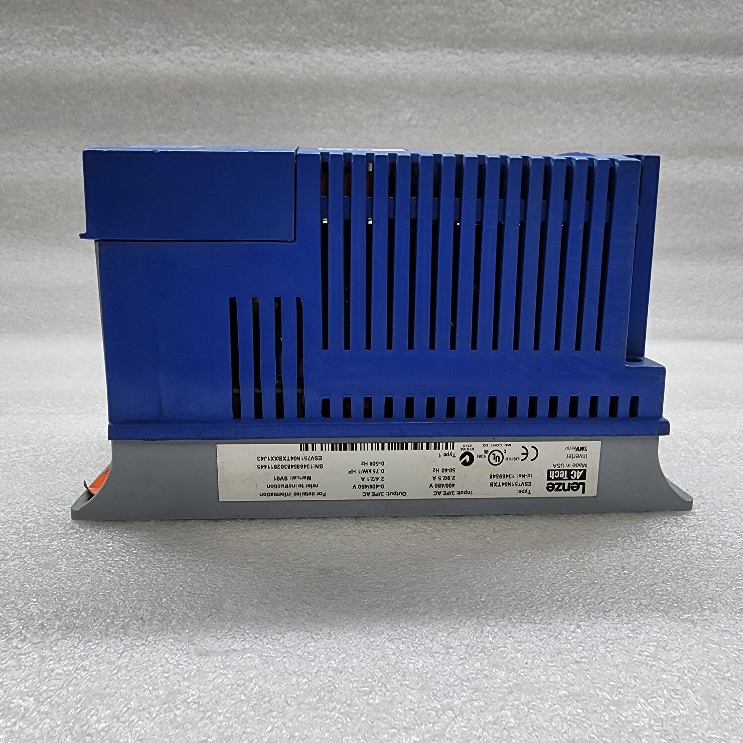 LENZE AC TECH ESV751N04TXB SMVECTOR 1HP 0.75KW - Image 3