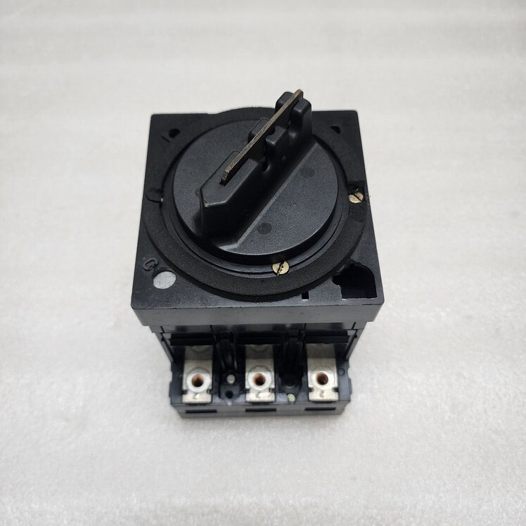 MERLIN GERIN C125NL-MA4 CIRCUIT BREAKER 50A