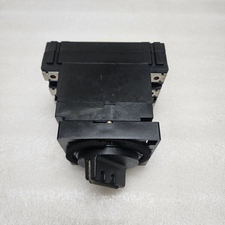 MERLIN GERIN C125NL-MA4 CIRCUIT BREAKER 50A - Image 4
