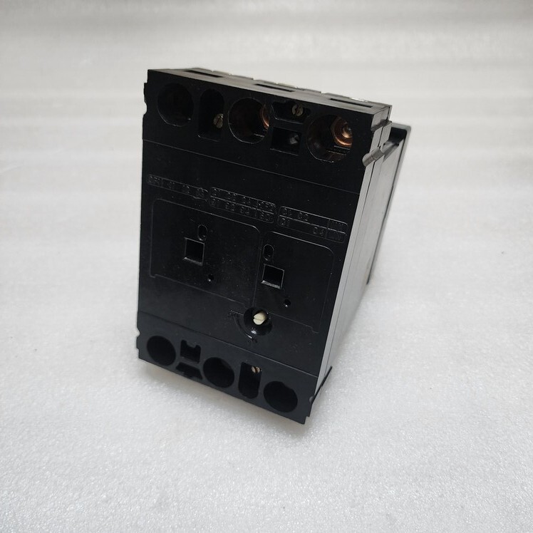 MERLIN GERIN C125NL-MA 3-POLE CIRCUIT BREAKER 32A - Image 5