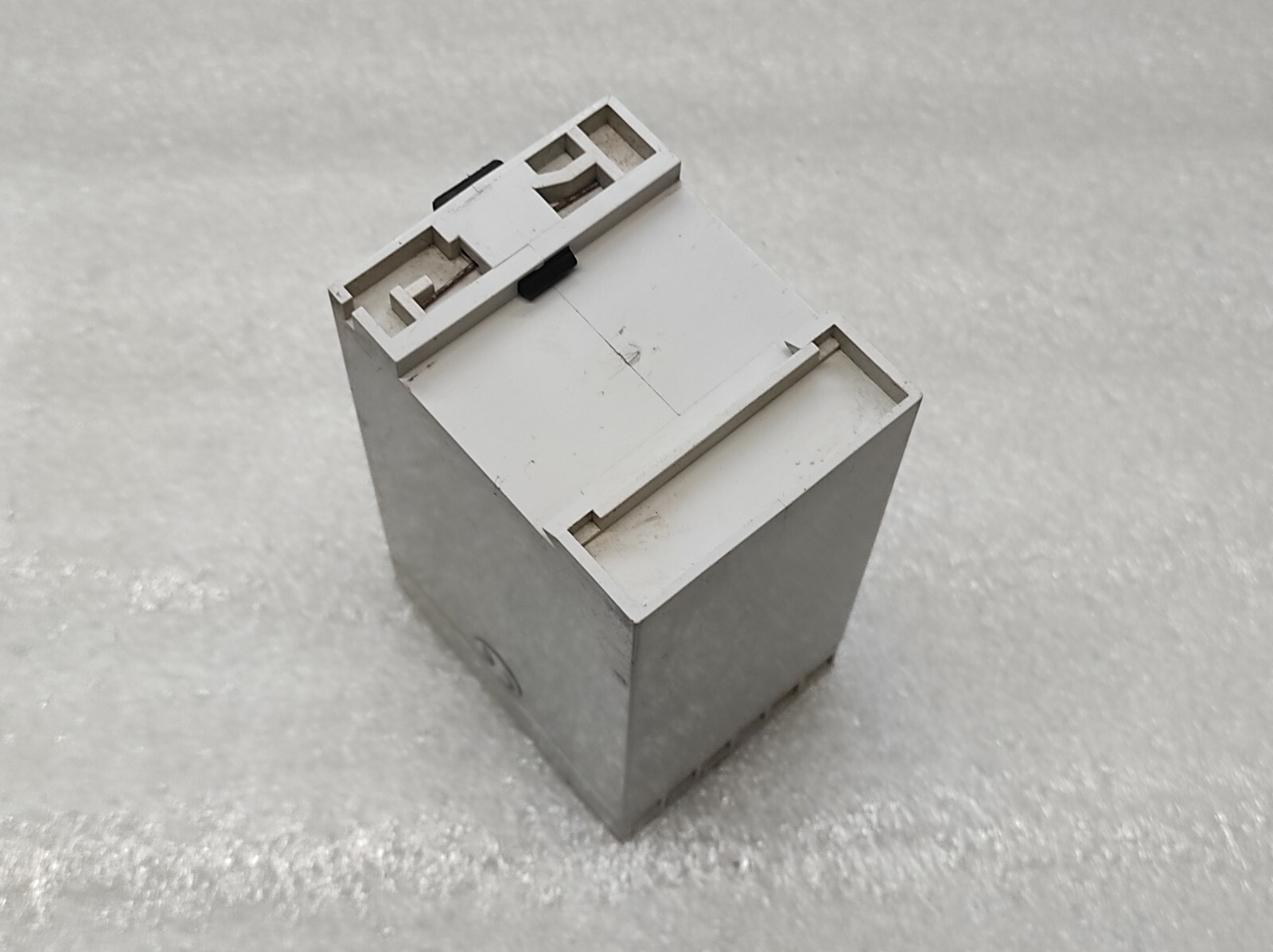 MULTITEK M200-V1X VOLTAGE RELAY 1-PH VOLTAGE UNDER TRIP 220V - Image 4