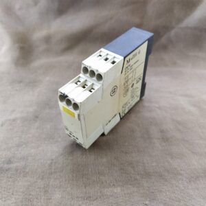 3 X KLOCKNER MOELLER EMT6 THERMISTOR OVERLOAD RELAY LOT OF 3 UNIT