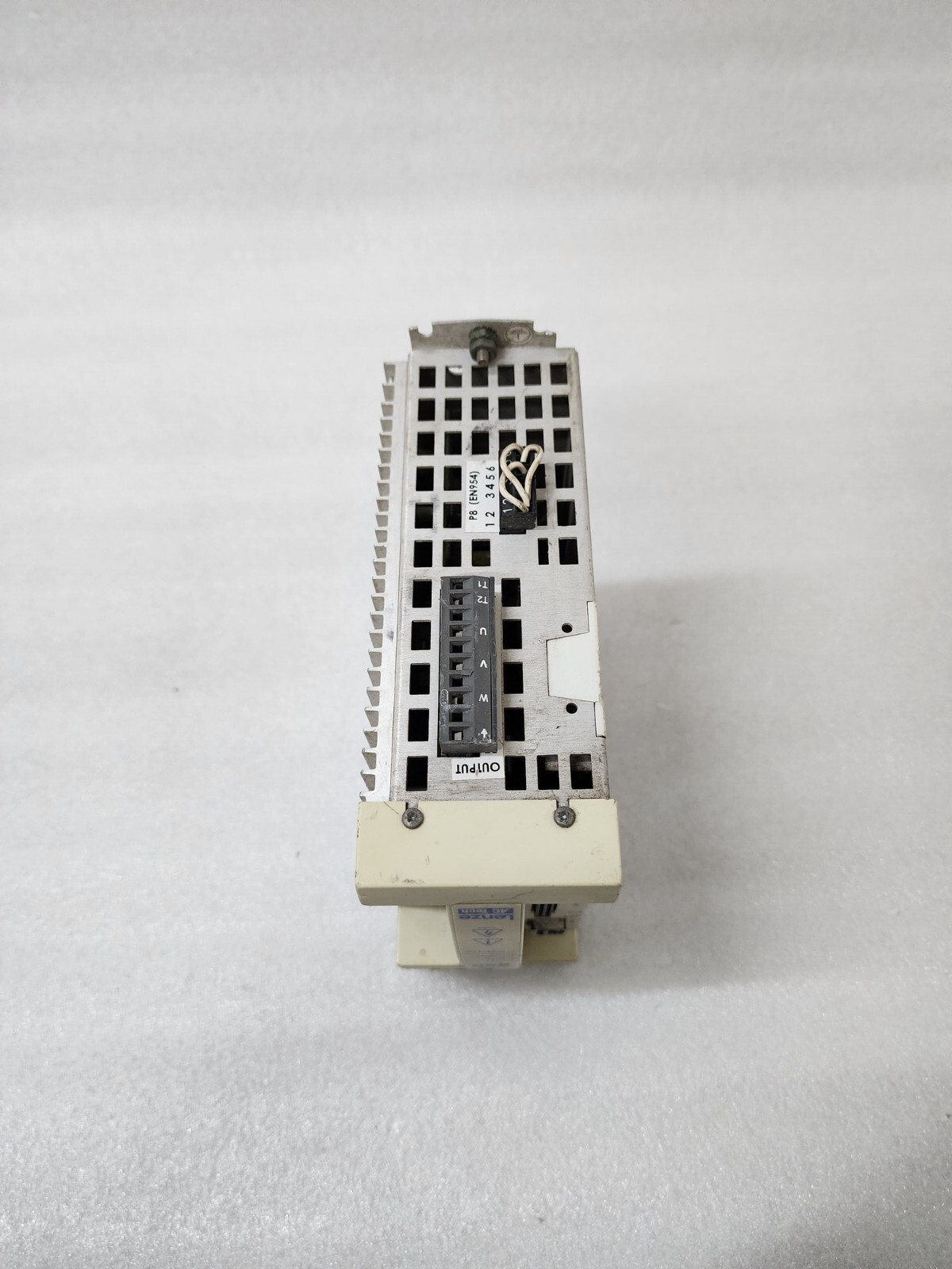 LENZE E94P040Y2NESBT DIGITAL SERVO 940 ENCODER - Image 5