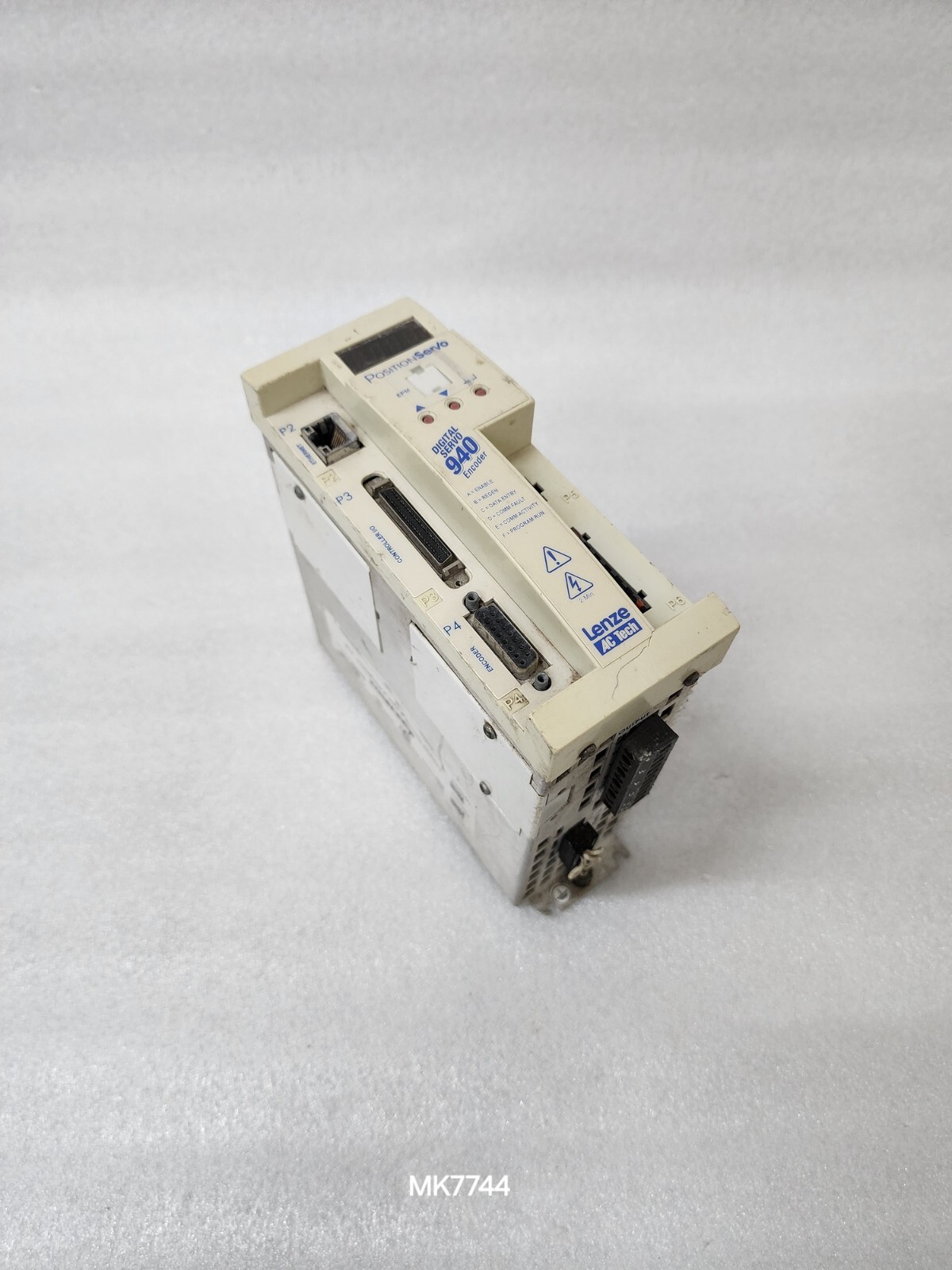 LENZE E94P040Y2NESBT DIGITAL SERVO 940 ENCODER - Image 8
