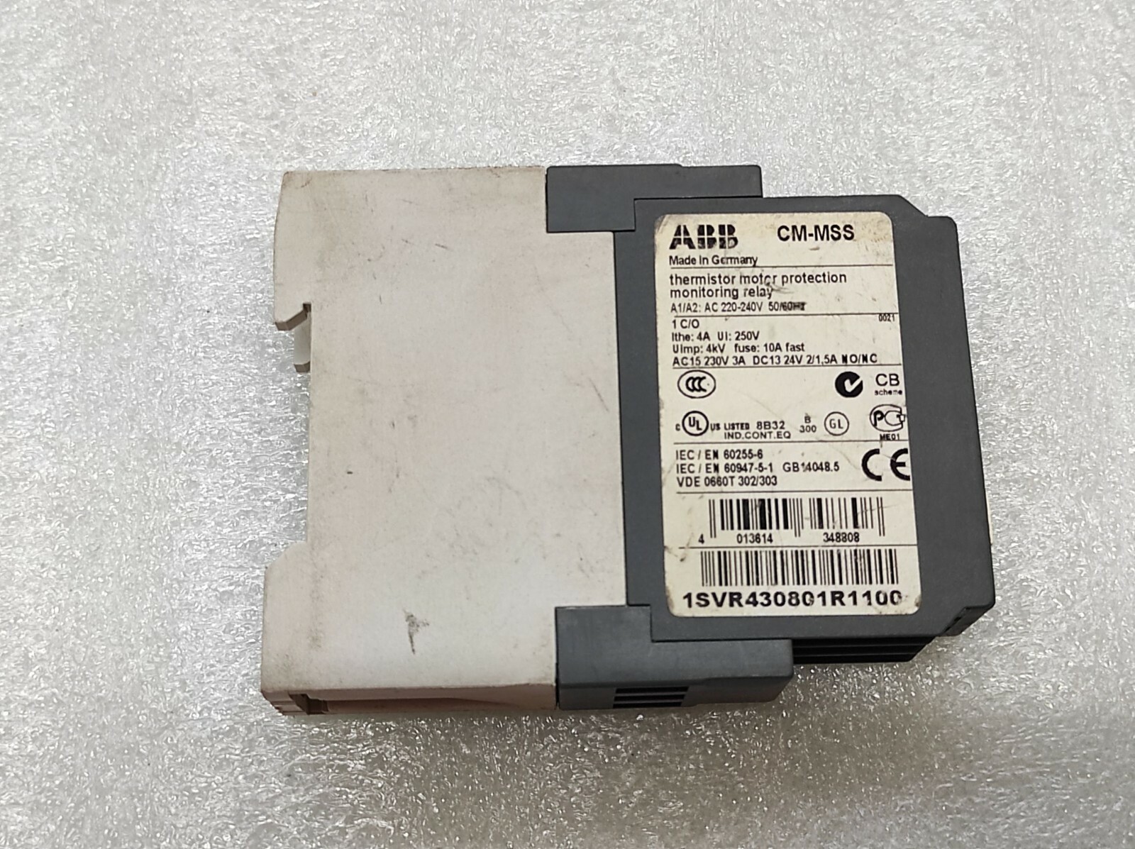 ABB CM-MSS THERMISTOR MOTOR PROTECTION MONITORING RELAY 1SVR430801R1100 - Image 2