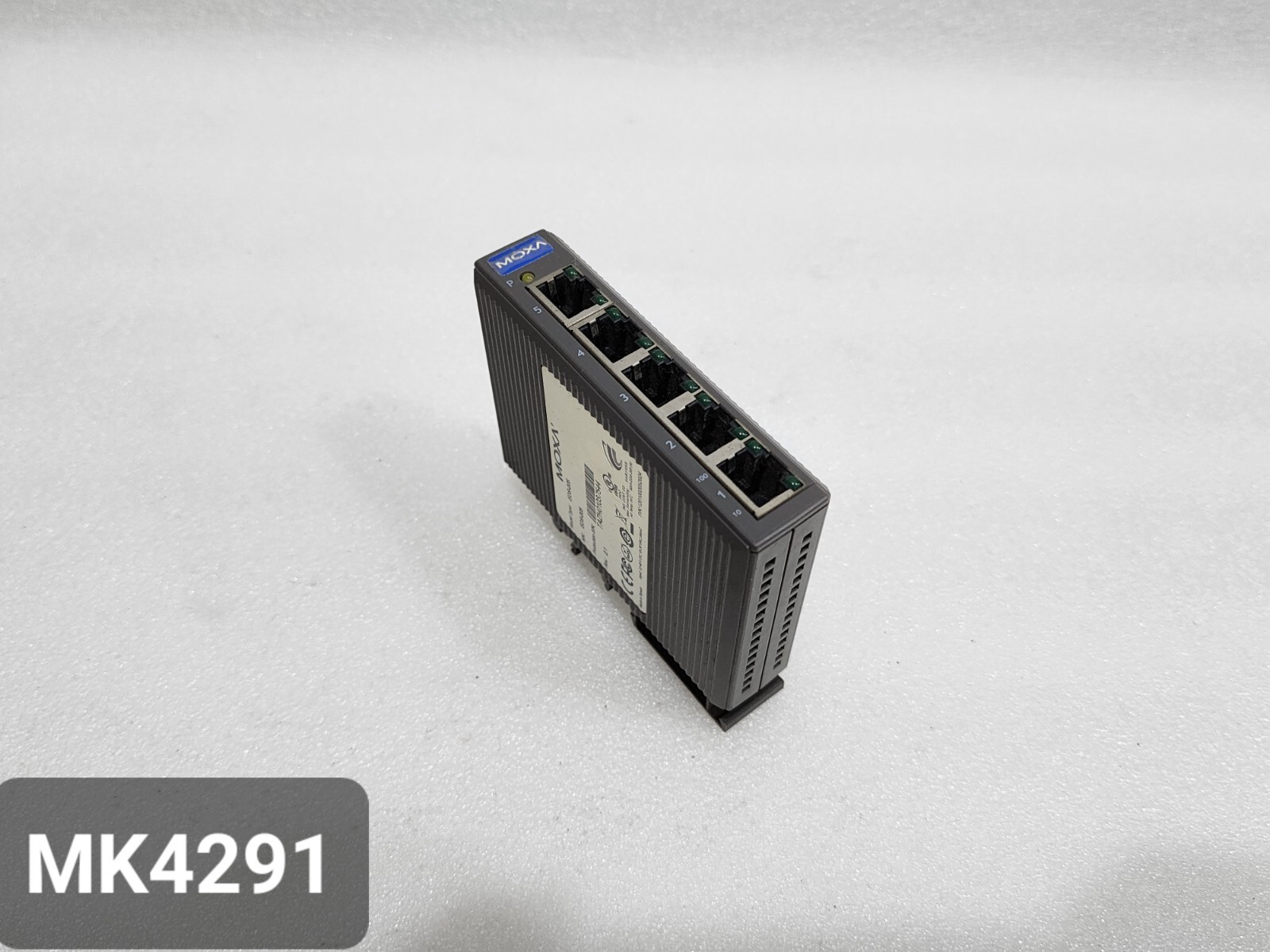 MOXA EDS-205 ETHERNET SWITCH 1201002052024 REV 2.1 - Image 6
