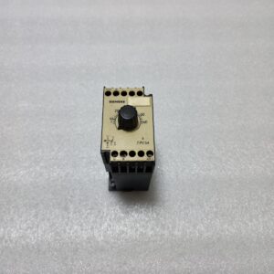 SIEMENS 7PV3450-1AA TIMER RELAY 24VAC-DC/220VAC