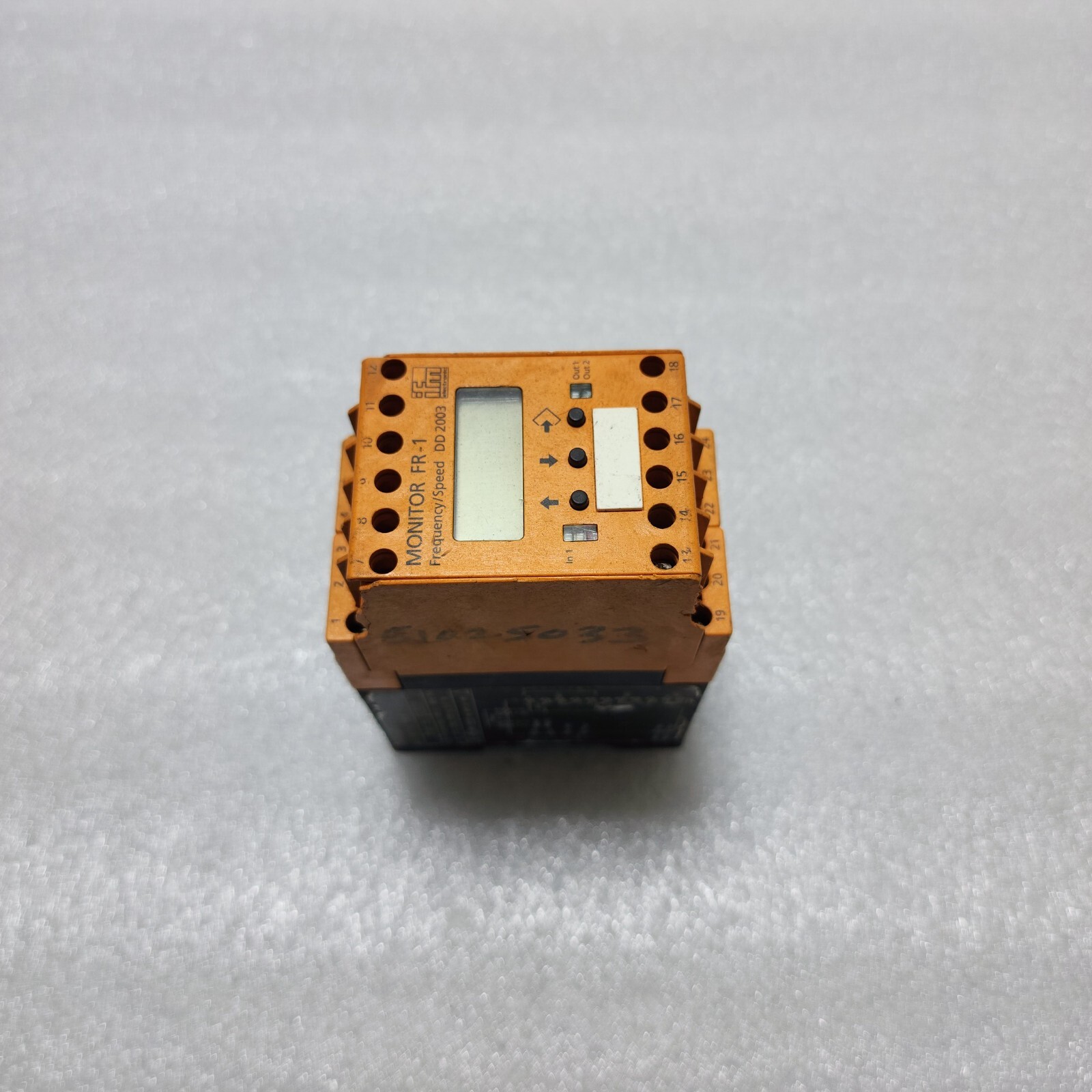IFM MONITOR FR-1 FREQUENCY SPEED DD2003 110-240VAC/27VDC - Image 2