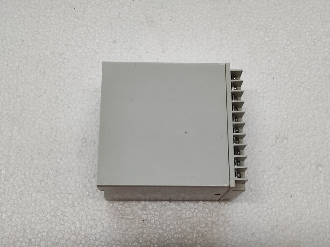 Multitek M200-V33W Voltage Relay 3-Phase 3-Wire Voltage Over Current Trip - Image 5