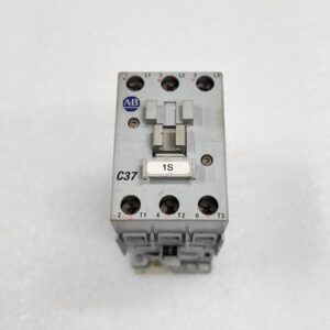 ALLEN BRADLEY CAT 100-C37-00 SER C MAGNETIC CONTACTOR COIL VOLTAGE 110-120V