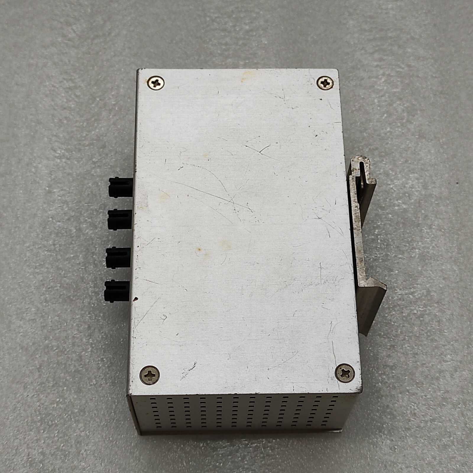 MOXA EDS-208A-MM-ST UNMANAGED SWITCH EDS-208A-MM-ST - Image 5