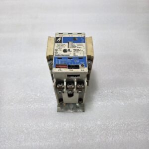 CUTLER HAMMER W200MLCFC MOTOR STARTER | NEMA SIZE 1 | 120V COIL | 0.5–3.8 FLA |