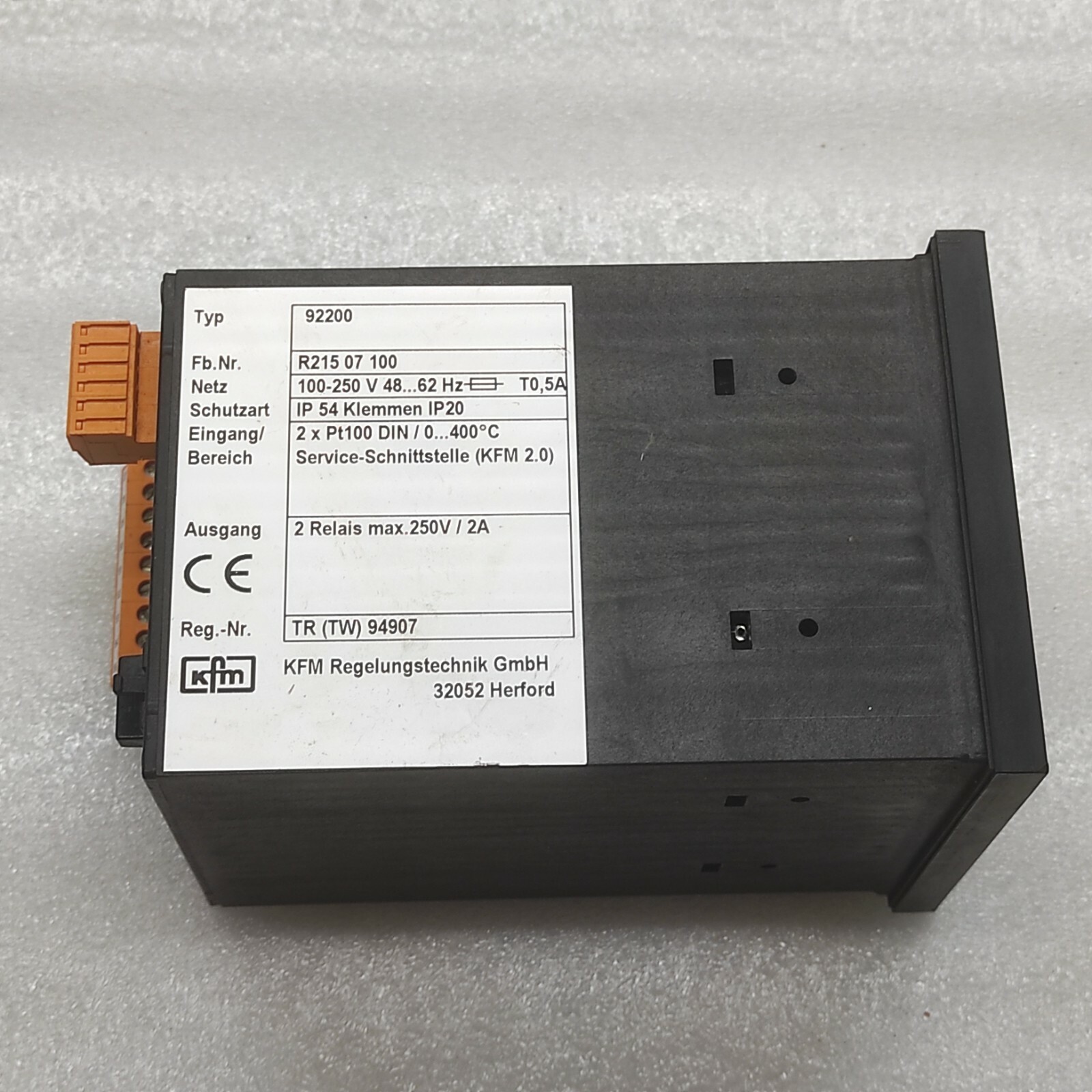 KFM 92200 INDUSTRY CONTROLLER R21507100 100-250V 5A 0-400'C PT100 - Image 3